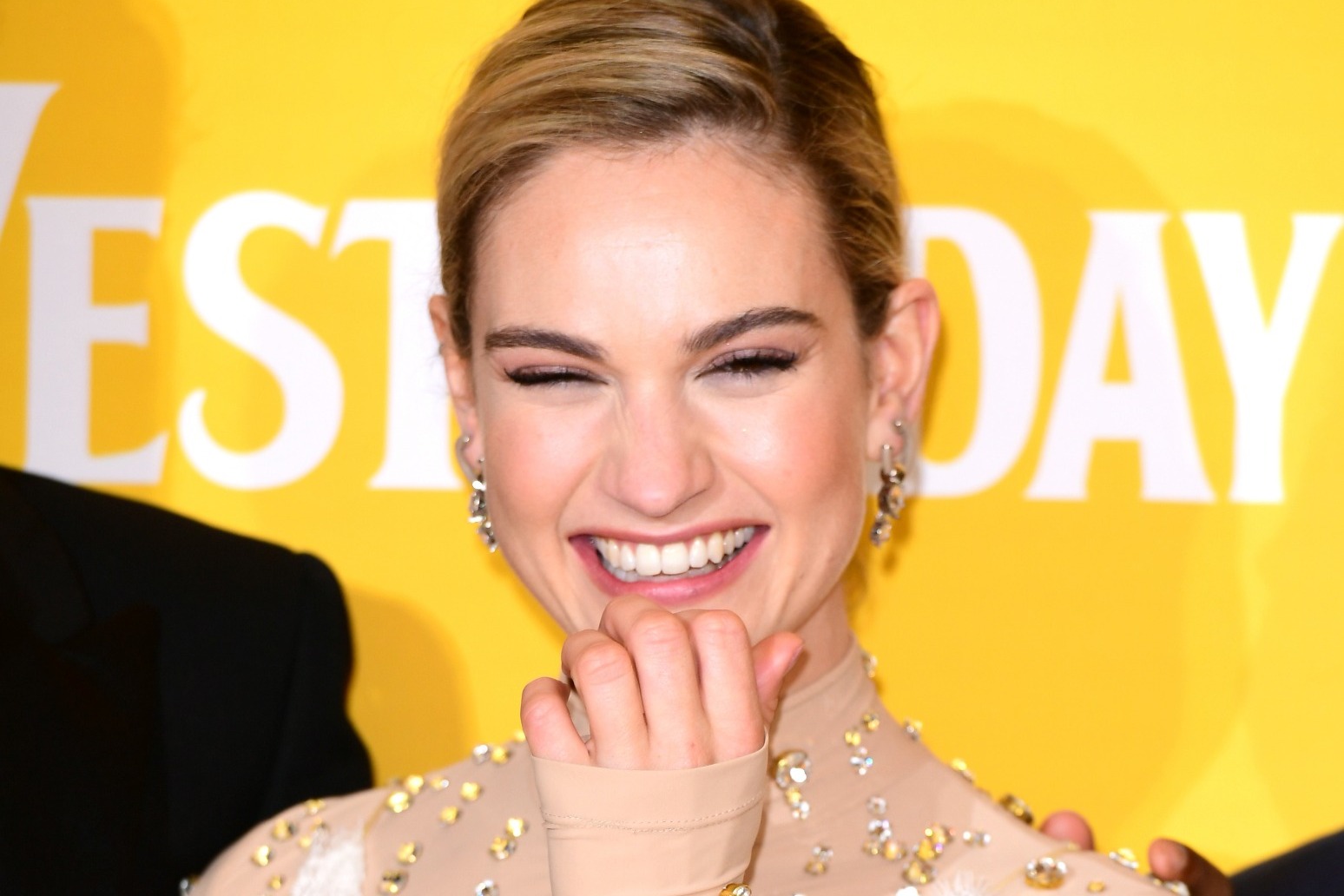 Lily James onset colleagues blown away by her portrayal of Pamela Anderson