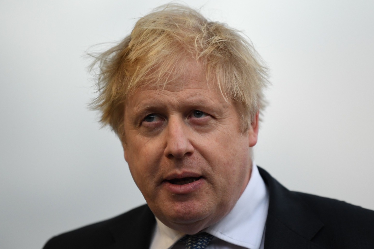 Boris Johnson receives legal questionnaire from partygate police