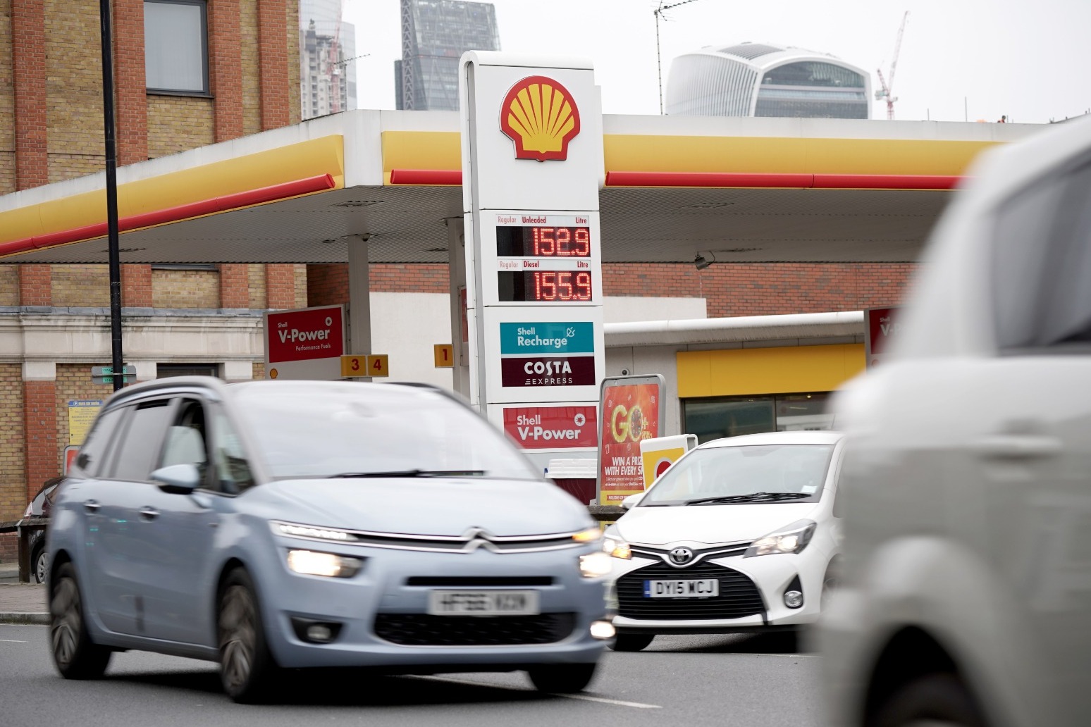 Fuel prices reach new highs due to Ukraine crisis
