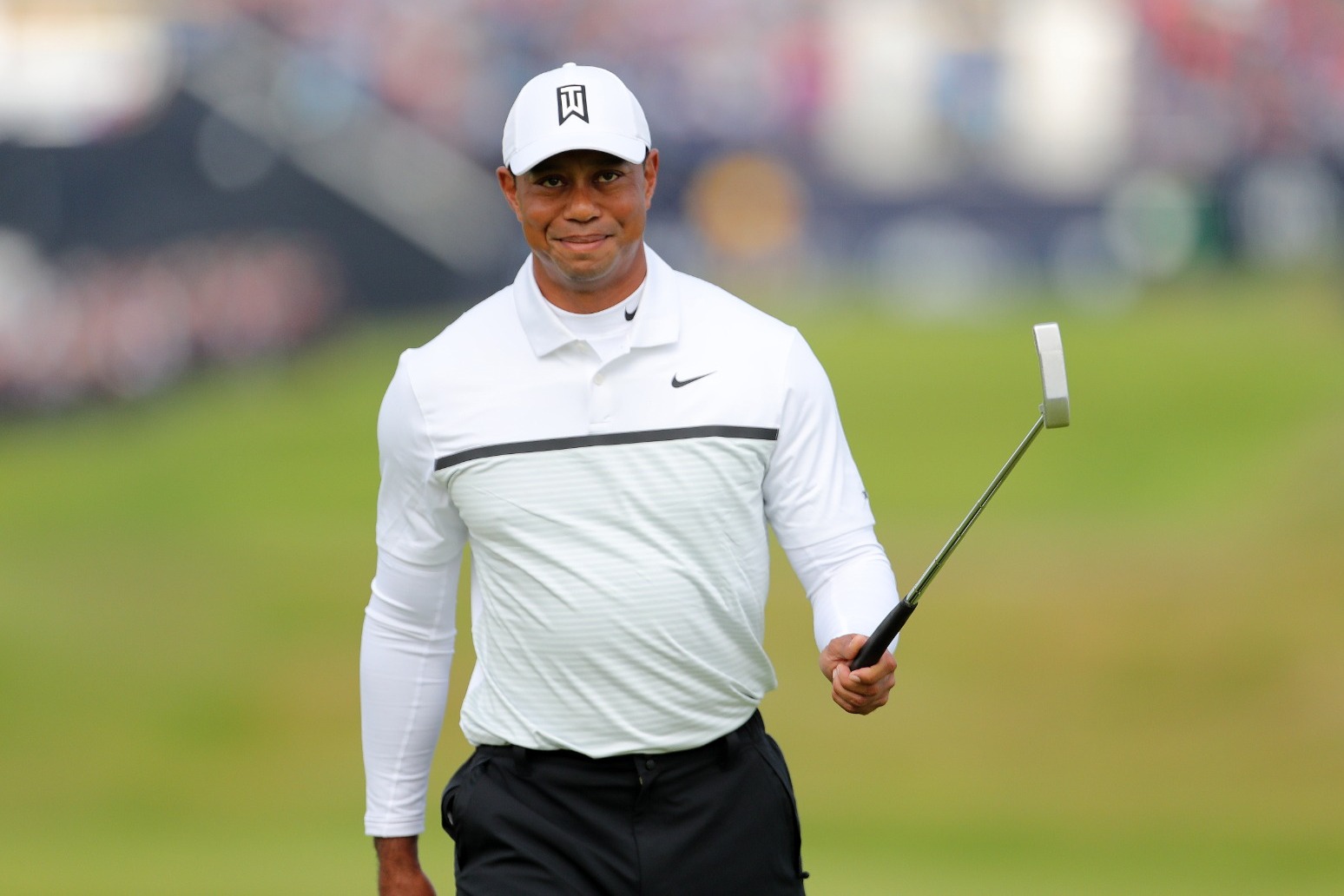 Tiger Woods becomes emotional during Golf Hall of Fame induction speech