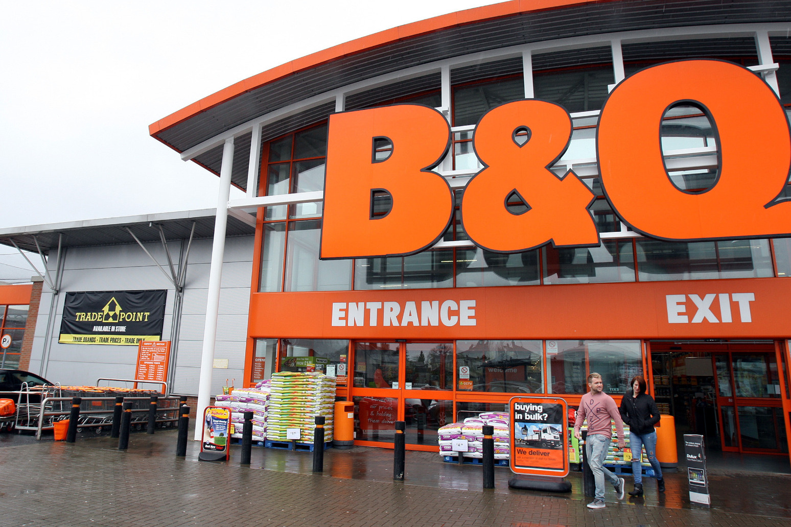 BQ owner removes Russian products and reveals profits topped 1bn