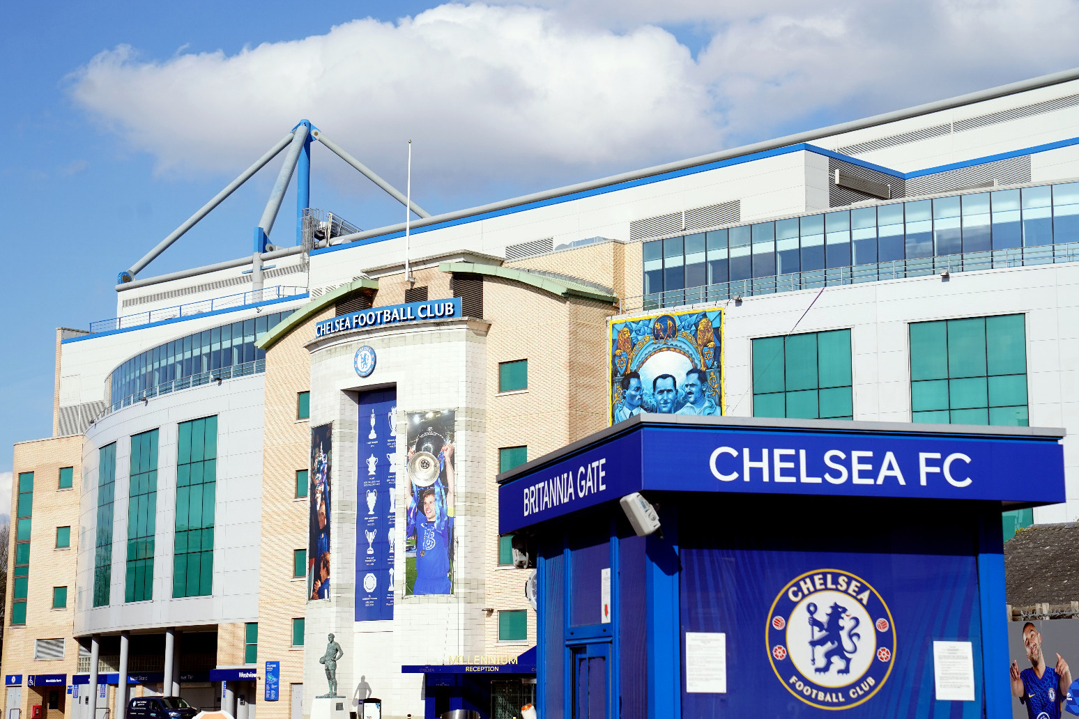 Ricketts led consortium withdraws bid to buy Chelsea