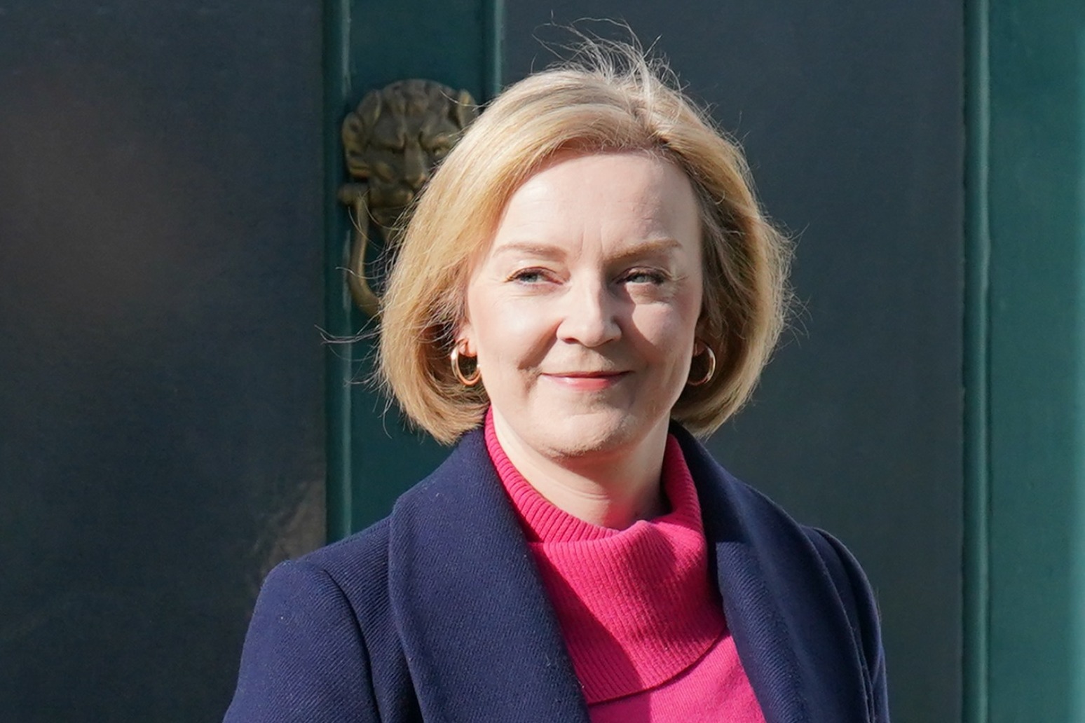 Truss says she\'ll lead economists to increase growth 