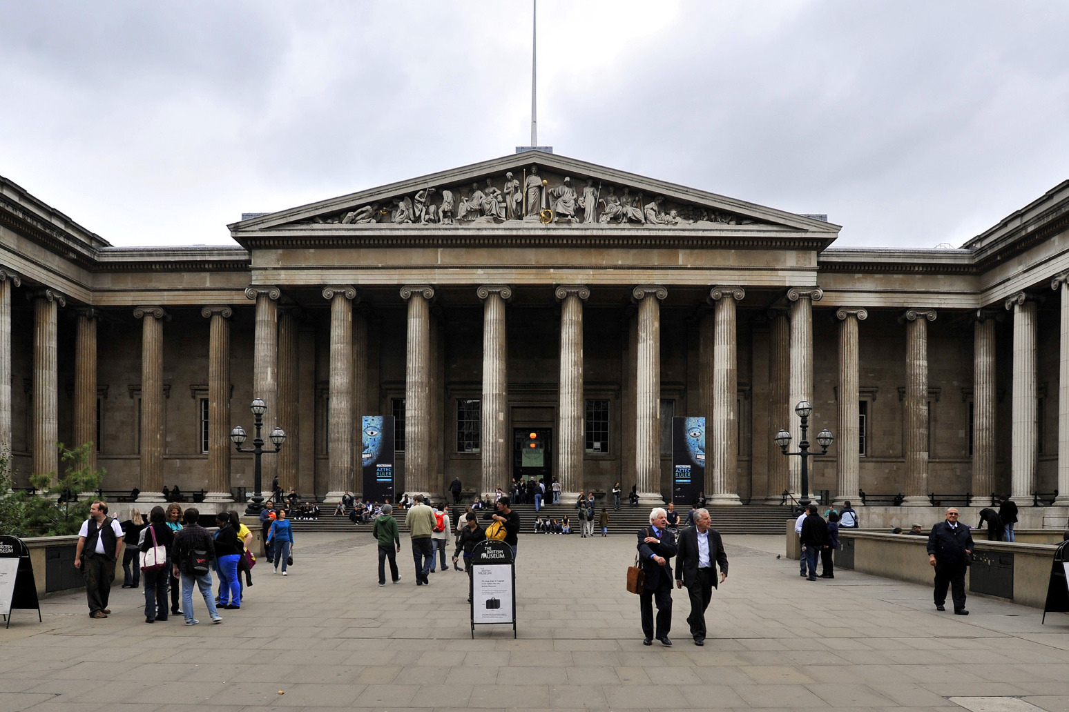British Museum boss ‘frustrated’ art dealer did not mention more missing items 