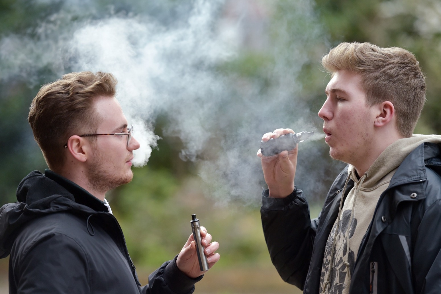 Vapes ‘best way to quit smoking’ but linked to stress in young people – research 