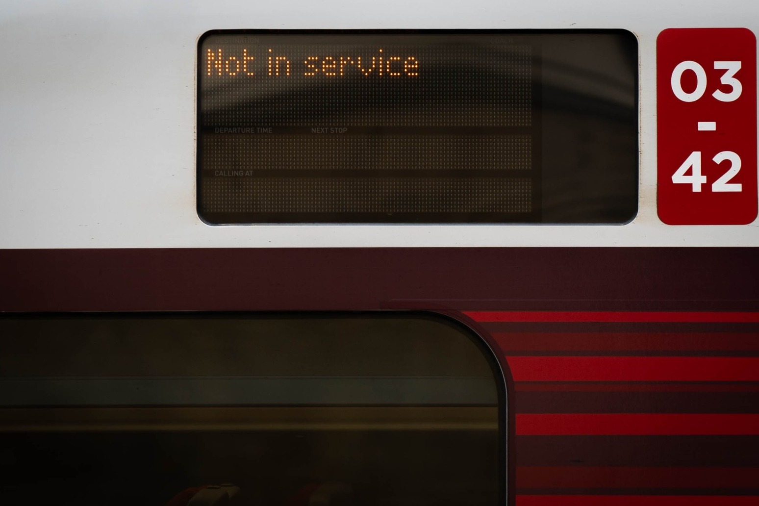 London’s King’s Cross station forced to close due to overcrowding 