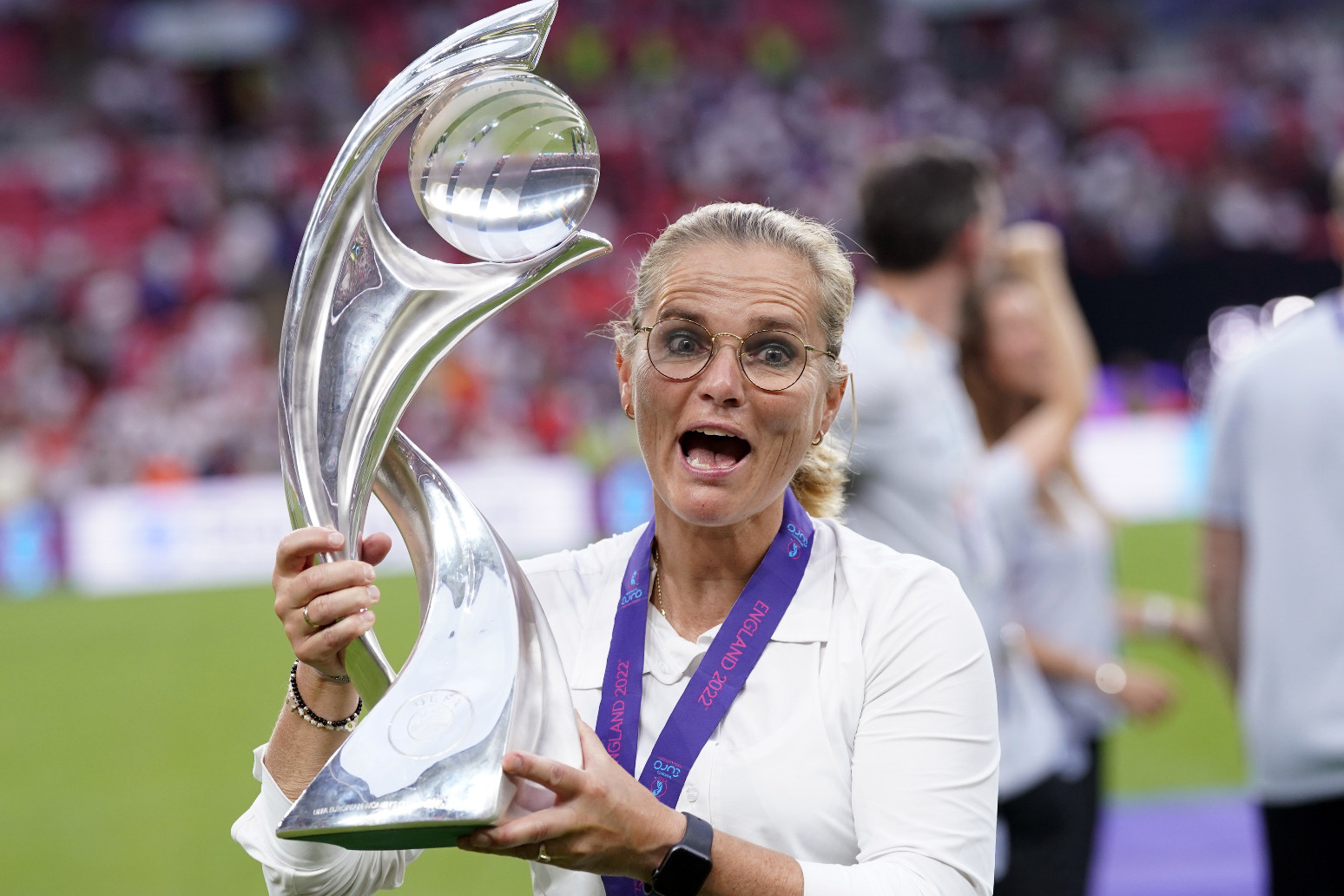 England boss Sarina Wiegman extends contract to include 2027 World Cup 