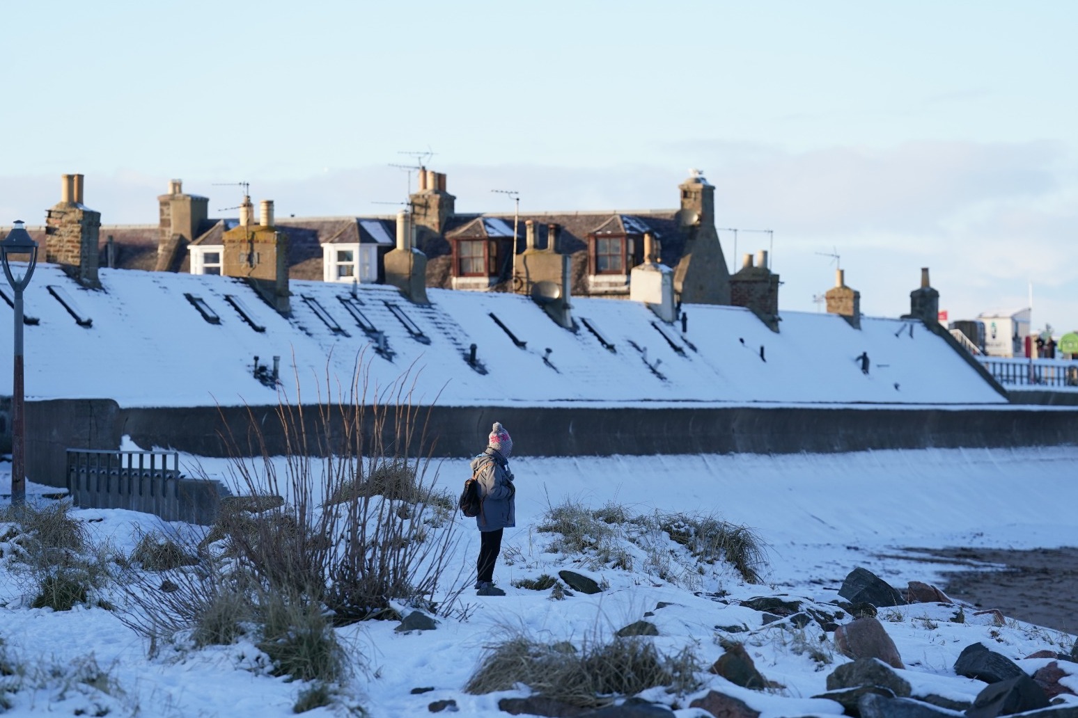 Snow and ice to be replaced by wind and rain as country thaws 