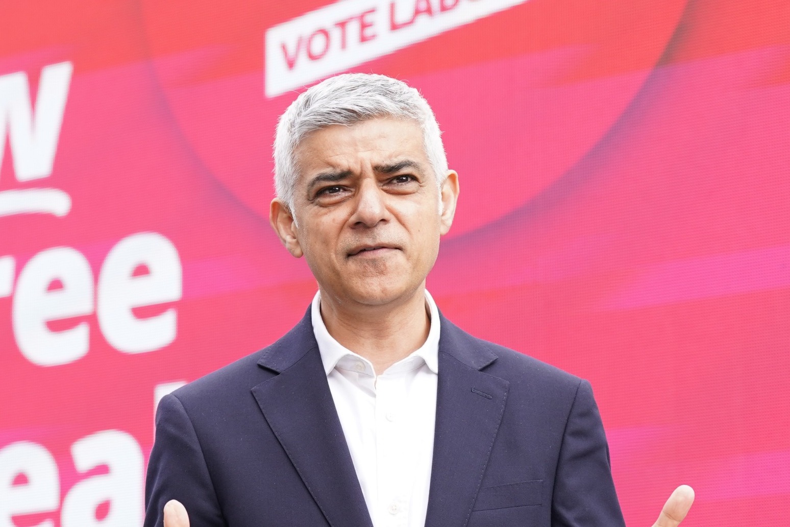 Sadiq Khan wins third term in London thumbnail