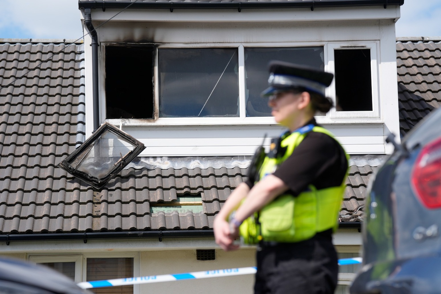 ten year old girl dies in house fire in bradford