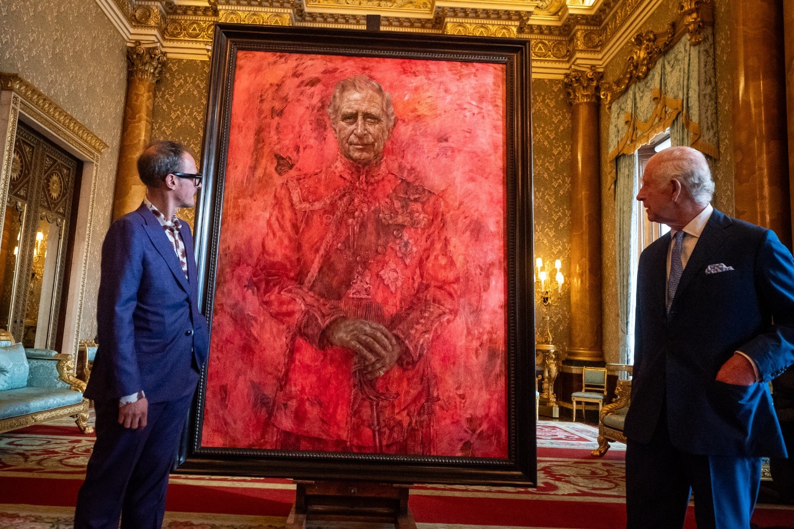 King unveils official portrait 