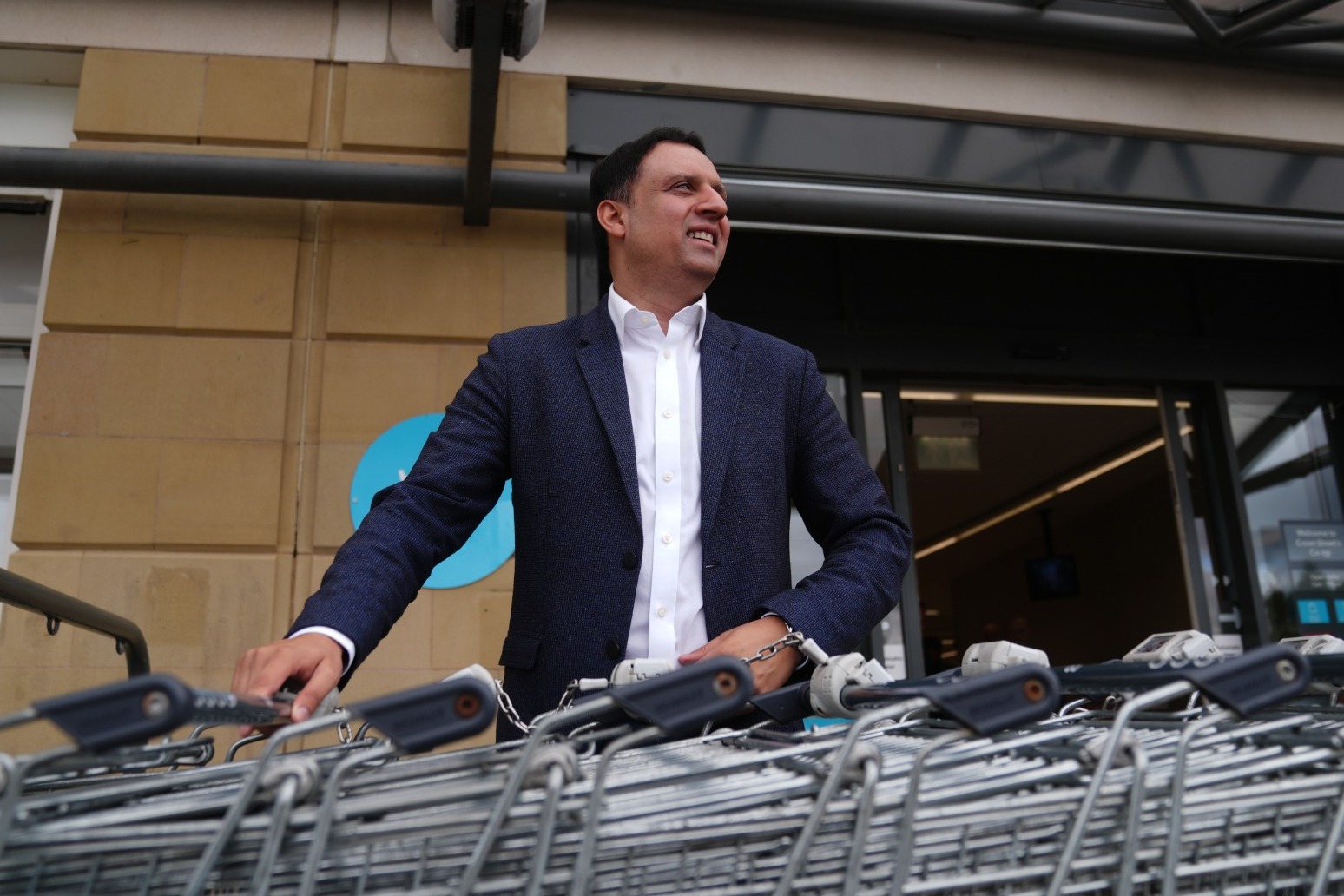 Retail crime ‘running riot’, warns Labour as shoplifting and assaults rise 