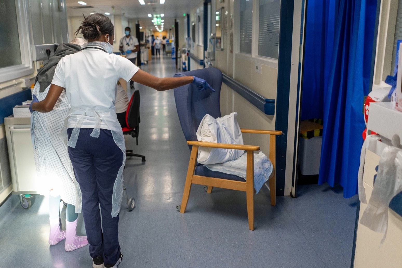Ministers do not know how many NHS staff affected by immigration changes 