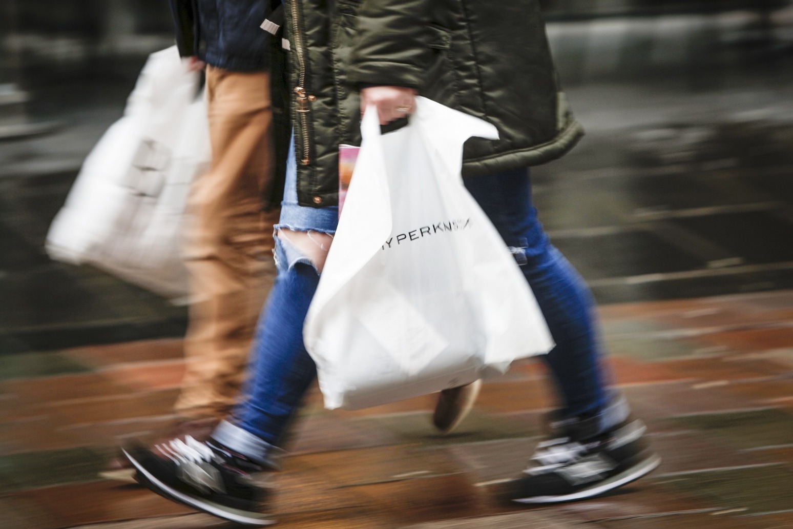 Consumer confidence ‘collapses’ as Middle East war escalates