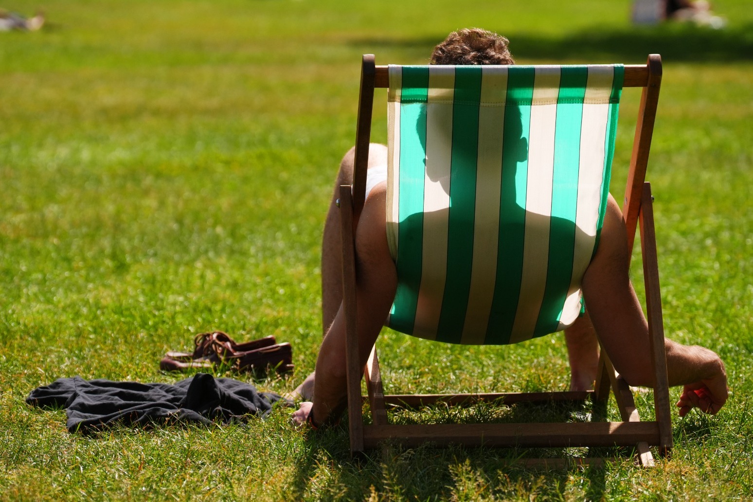 Temperatures in UK could be hotter than the Seychelles on Saturday
