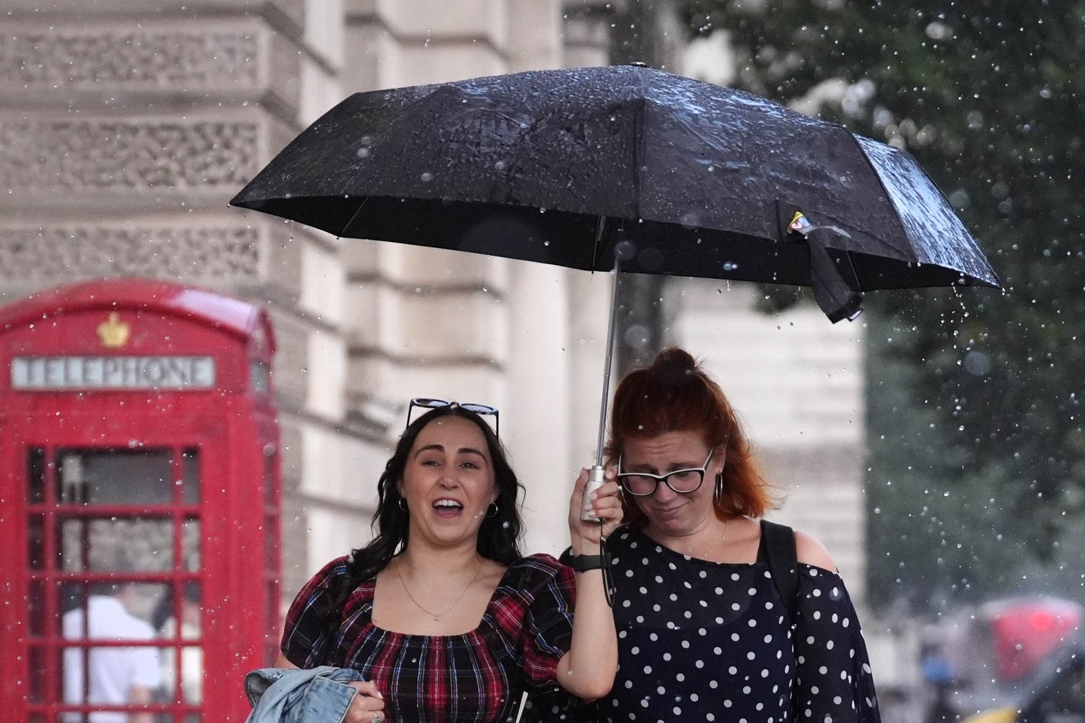 ‘Unprecedented’ El Nino event to bring storms and rain to UK, says Met Office