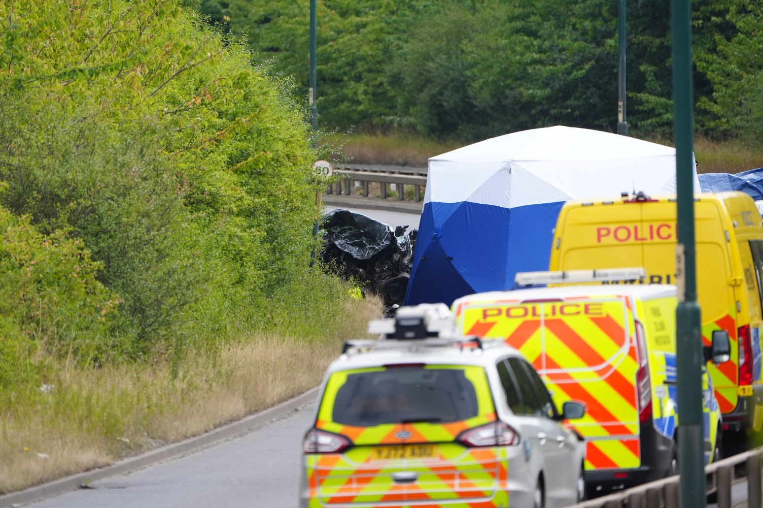 Seven dead after police car and VW going wrong way crash following pursuit