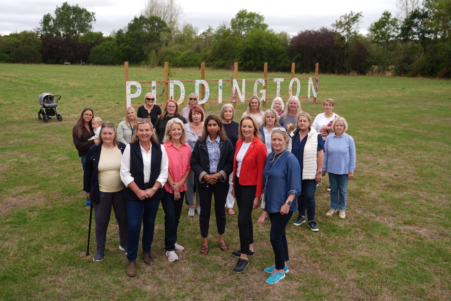 Oxfordshire village to hold symbolic referendum on independence from UK