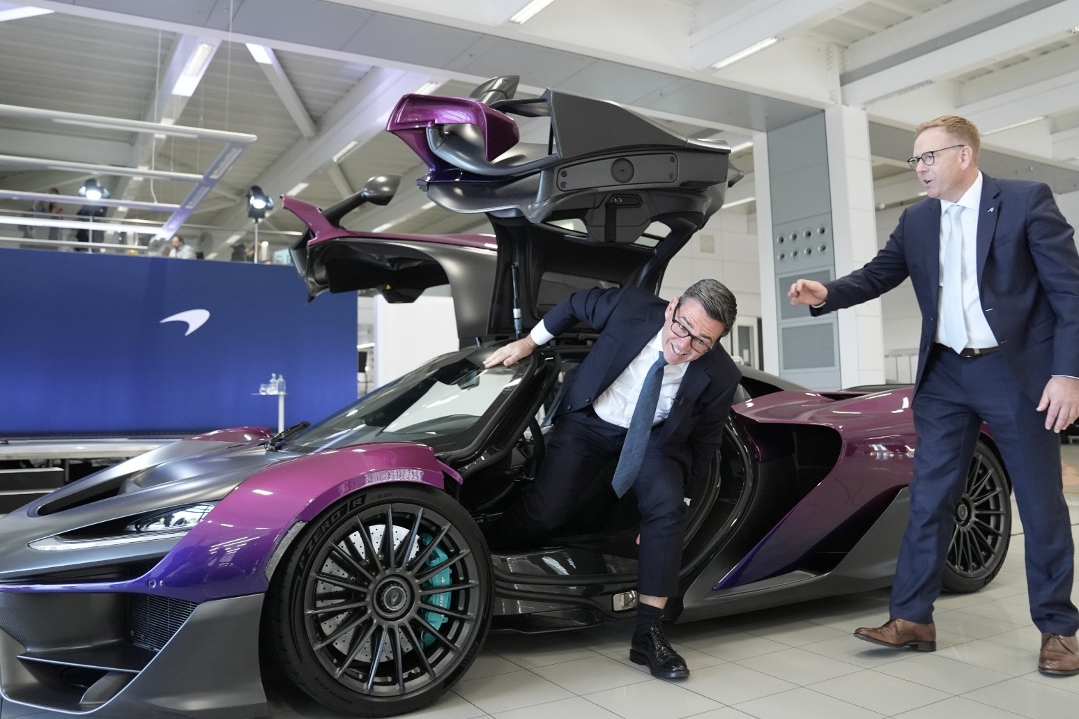 McLaren announces plans for £500m investment in UK