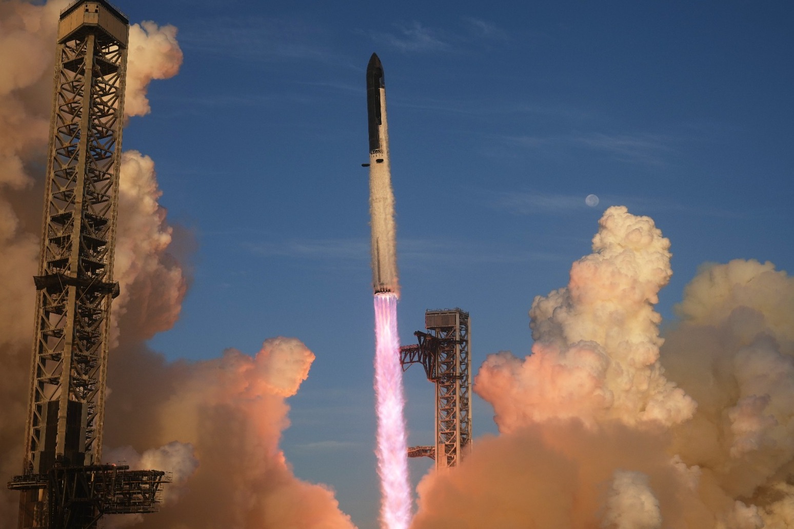 SpaceX’s Starship launches into orbit for first time but flight ends early
