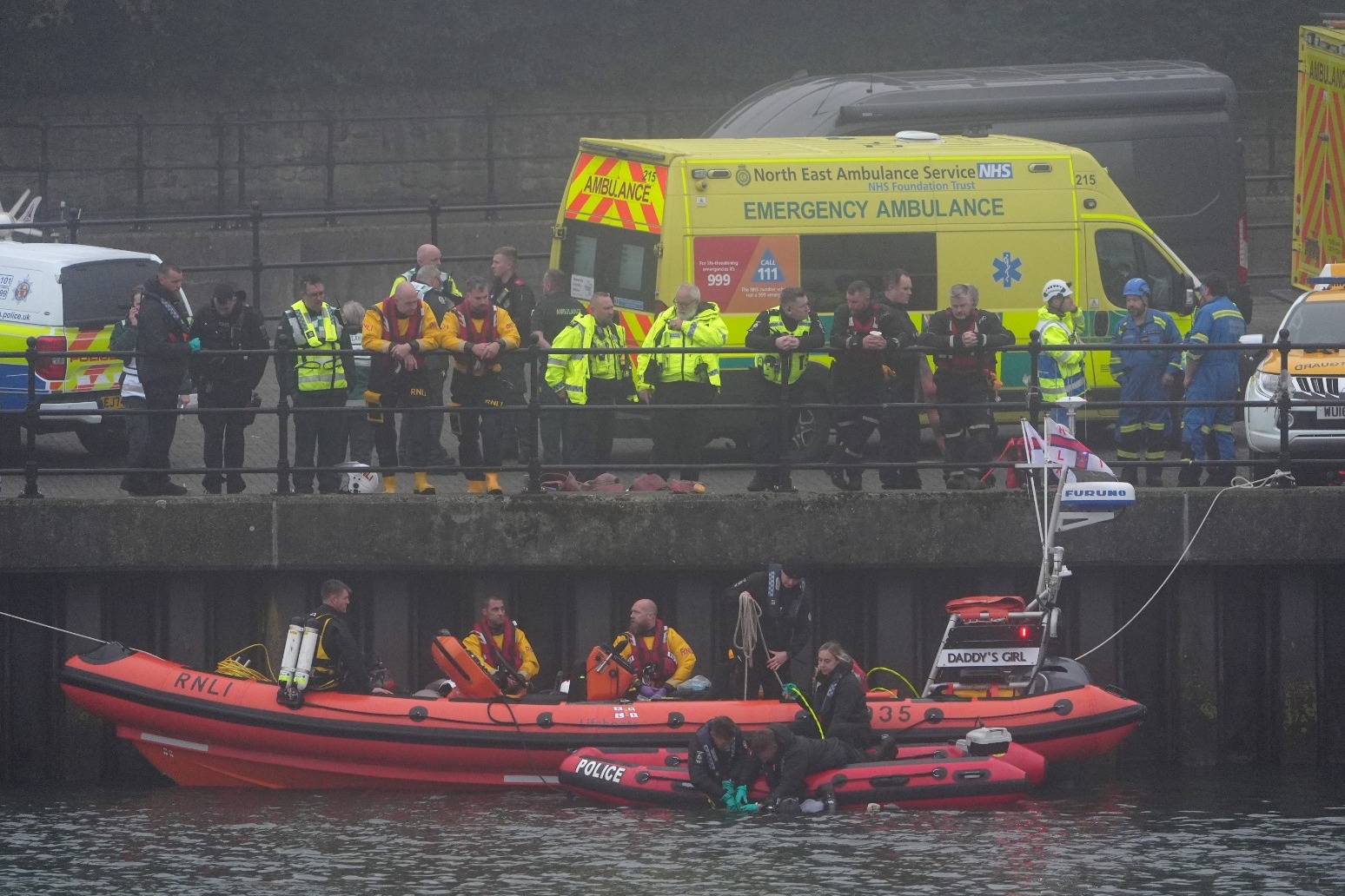 Major emergency service operation after car goes into River Wear