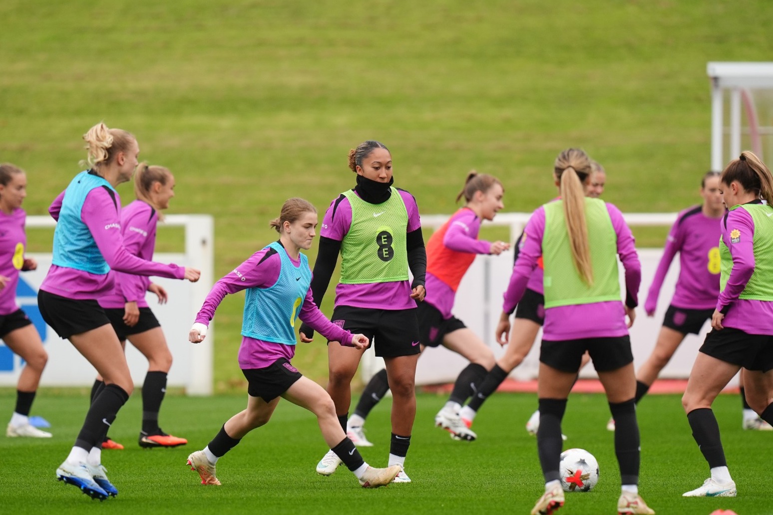 Sarina Wiegman wants a more clinical England in second leg of World Cup play-off 