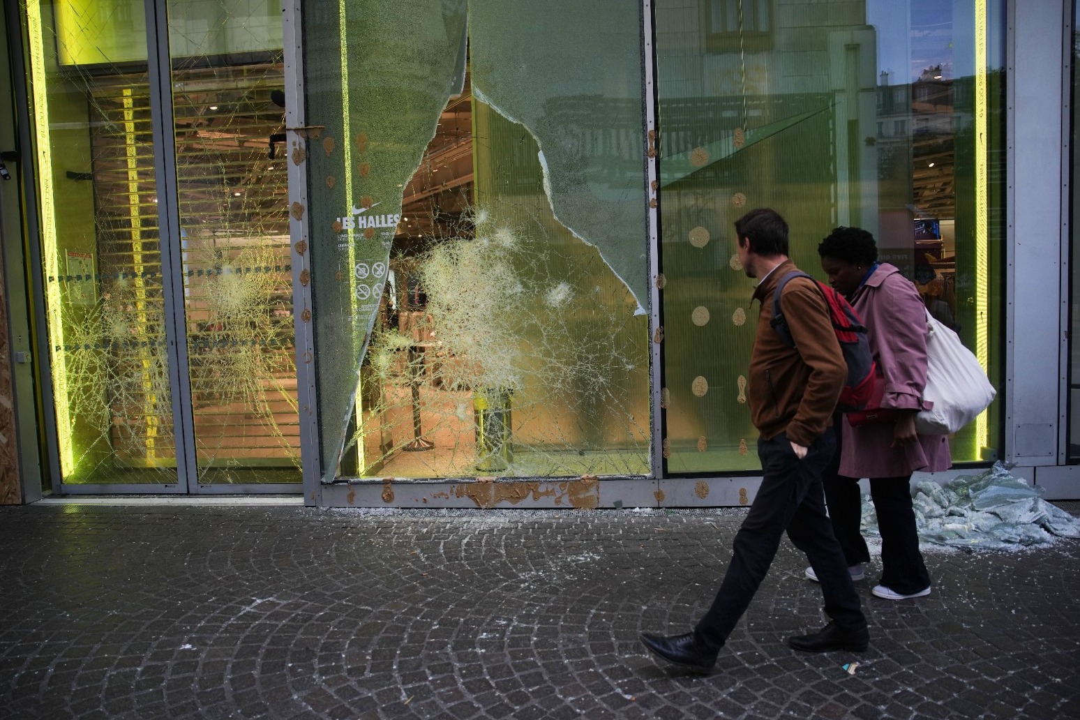 French PM calls for ‘localised’ curfews in cities to curb rioting and looting