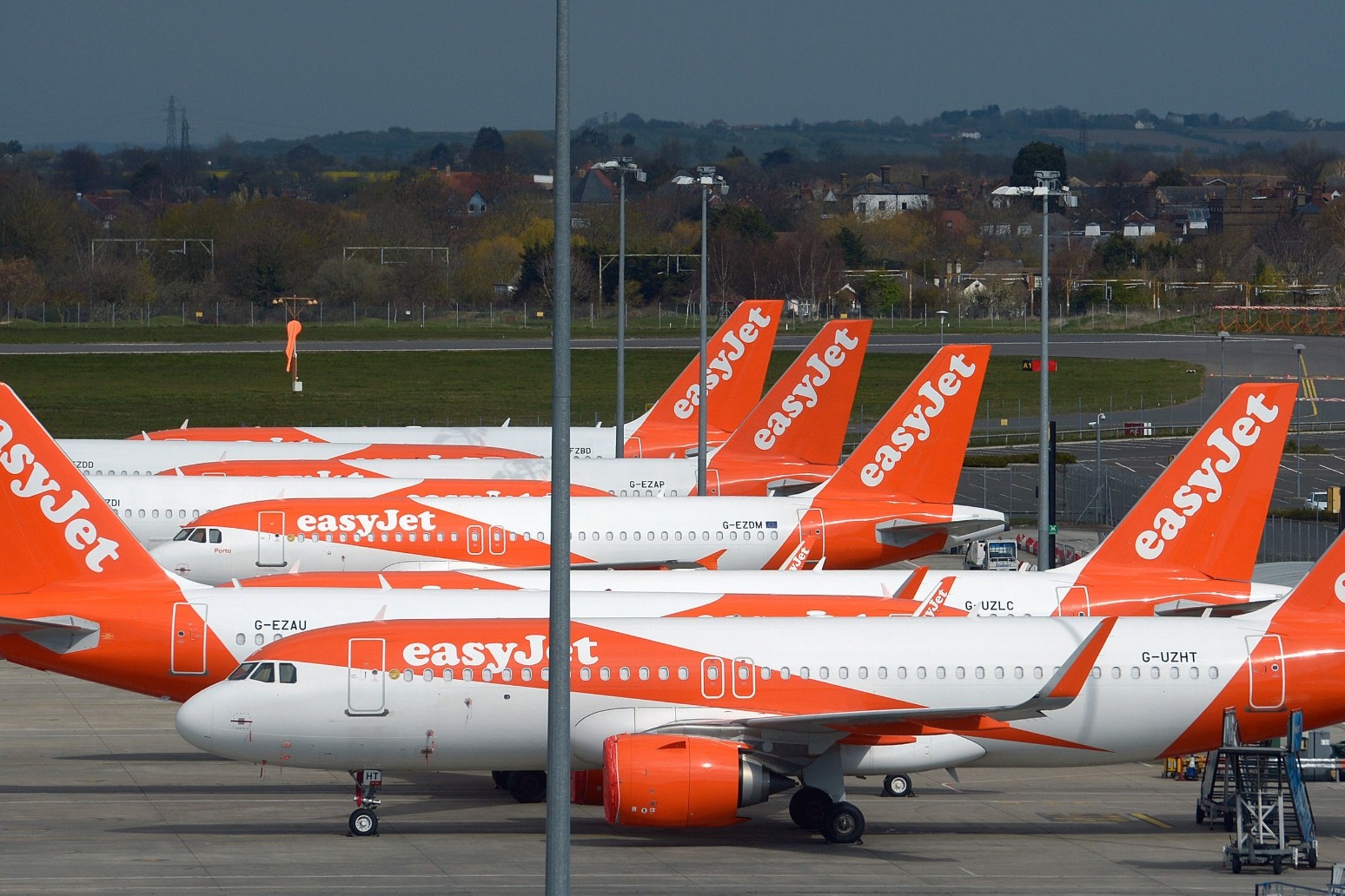 Thousands of easyJet staff to lose jobs as airline cuts workforce by up to 30% 