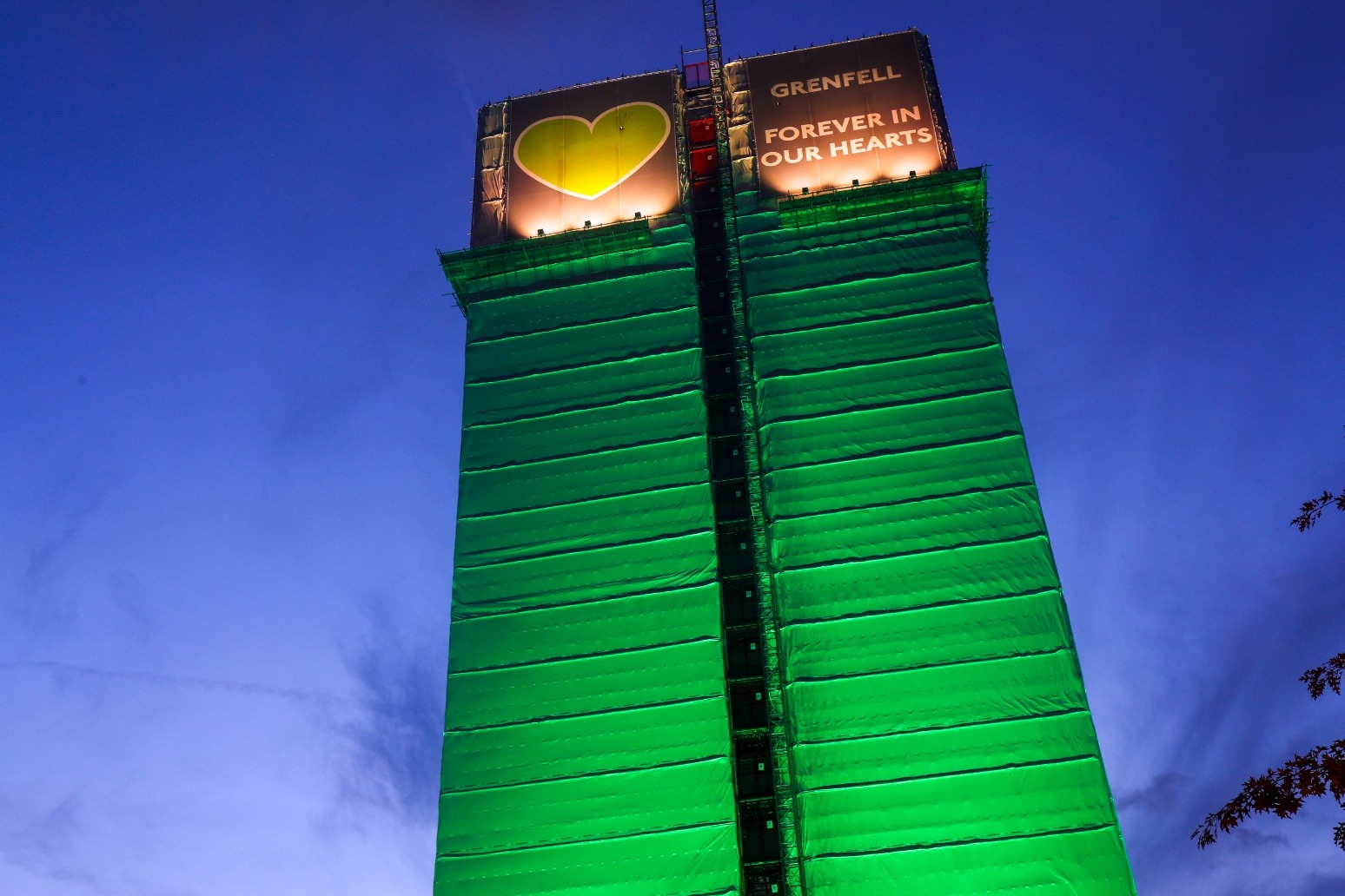 Grenfell inquiry to resume next month 