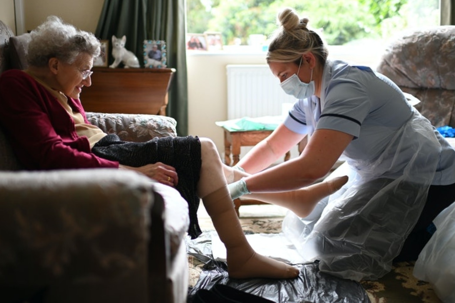 Care home testing target missed despite recent surge, figures suggest 