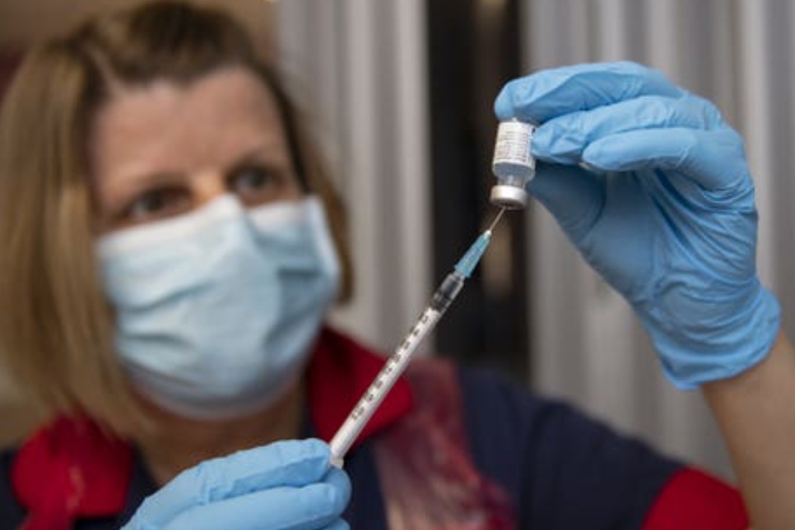 Sturgeon welcomes new record for Covid-19 first vaccines in Scotland 