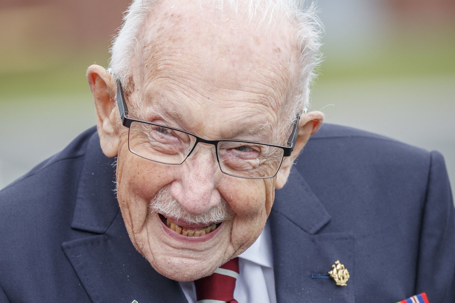 Second World War-era plane in flypast for Captain Sir Tom Moore’s funeral 