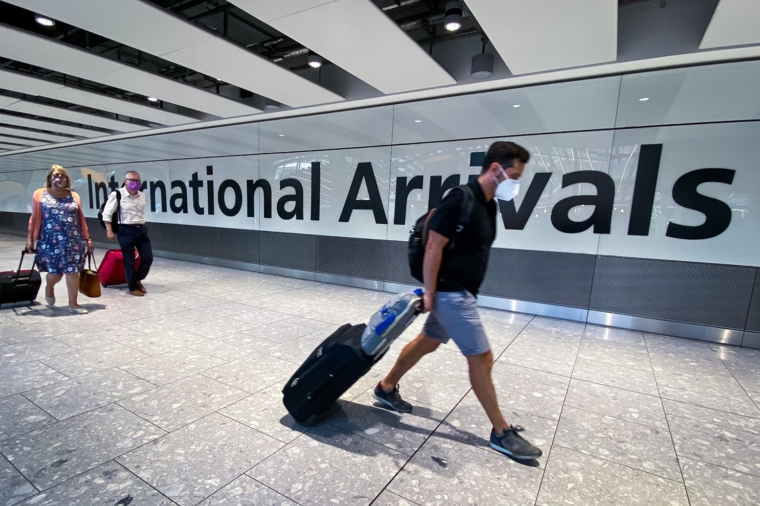 Heathrow Airport strike cancelled after new pay offer 