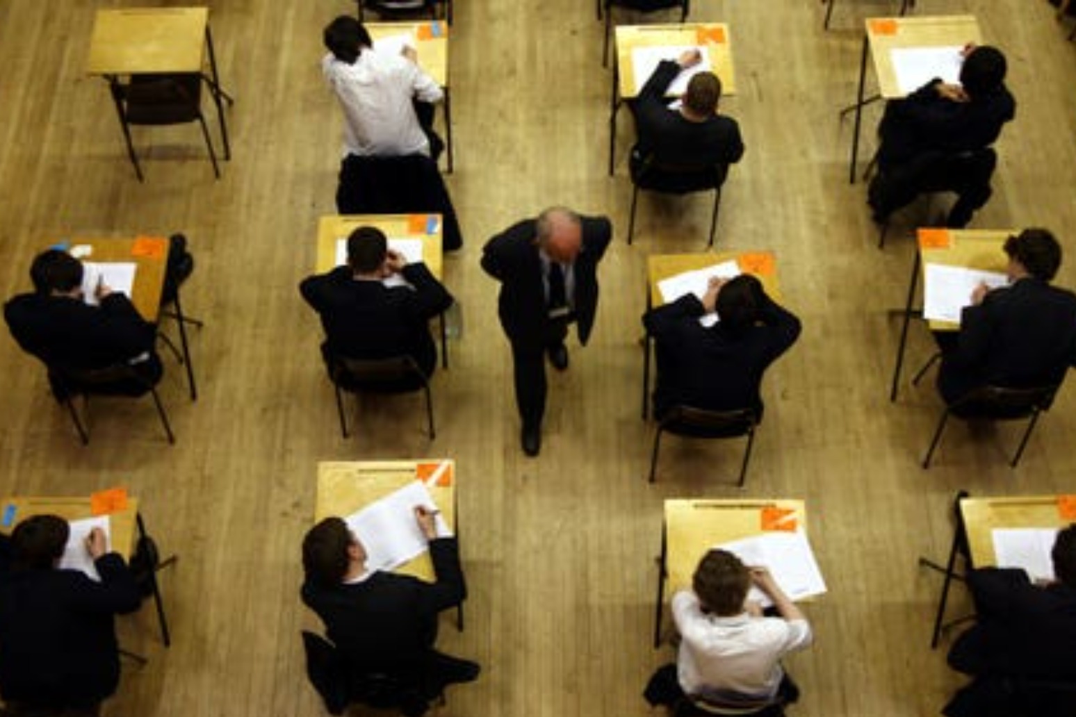 How will students in England receive exam grades this summer? 