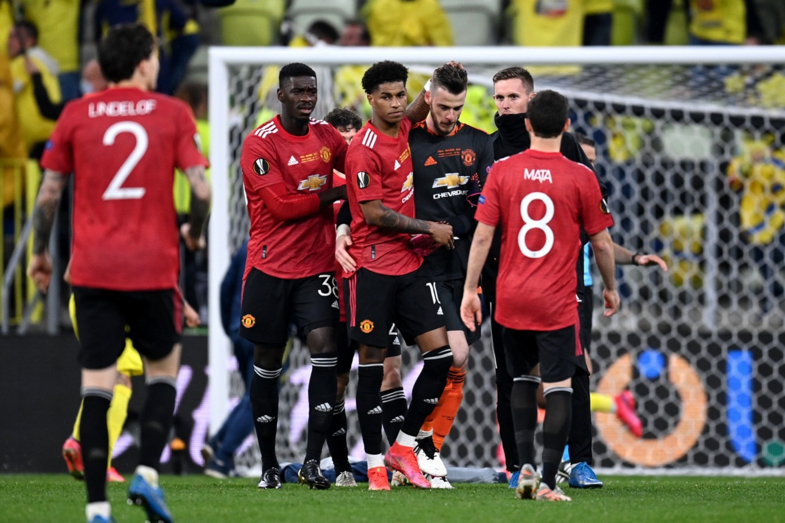 Penalty heartache for David De Gea as Man United lose in Europa League final 