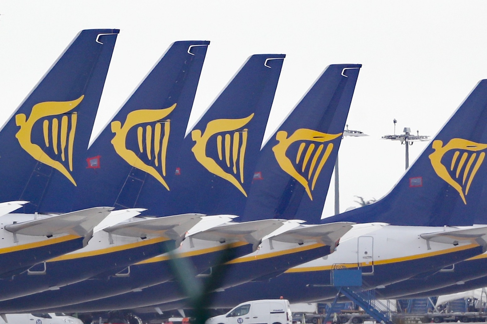 Ryanair ‘to begin legal action over travel traffic light system’ 