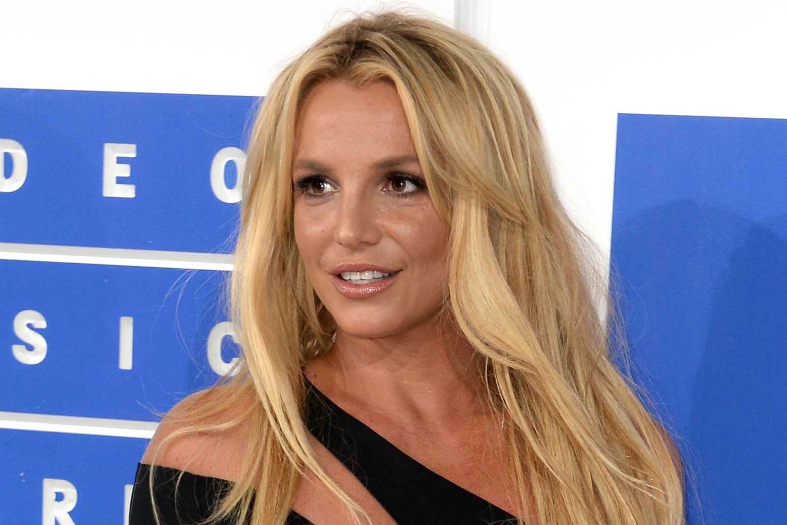Britney Spears demands end to conservatorship so she can have more children 