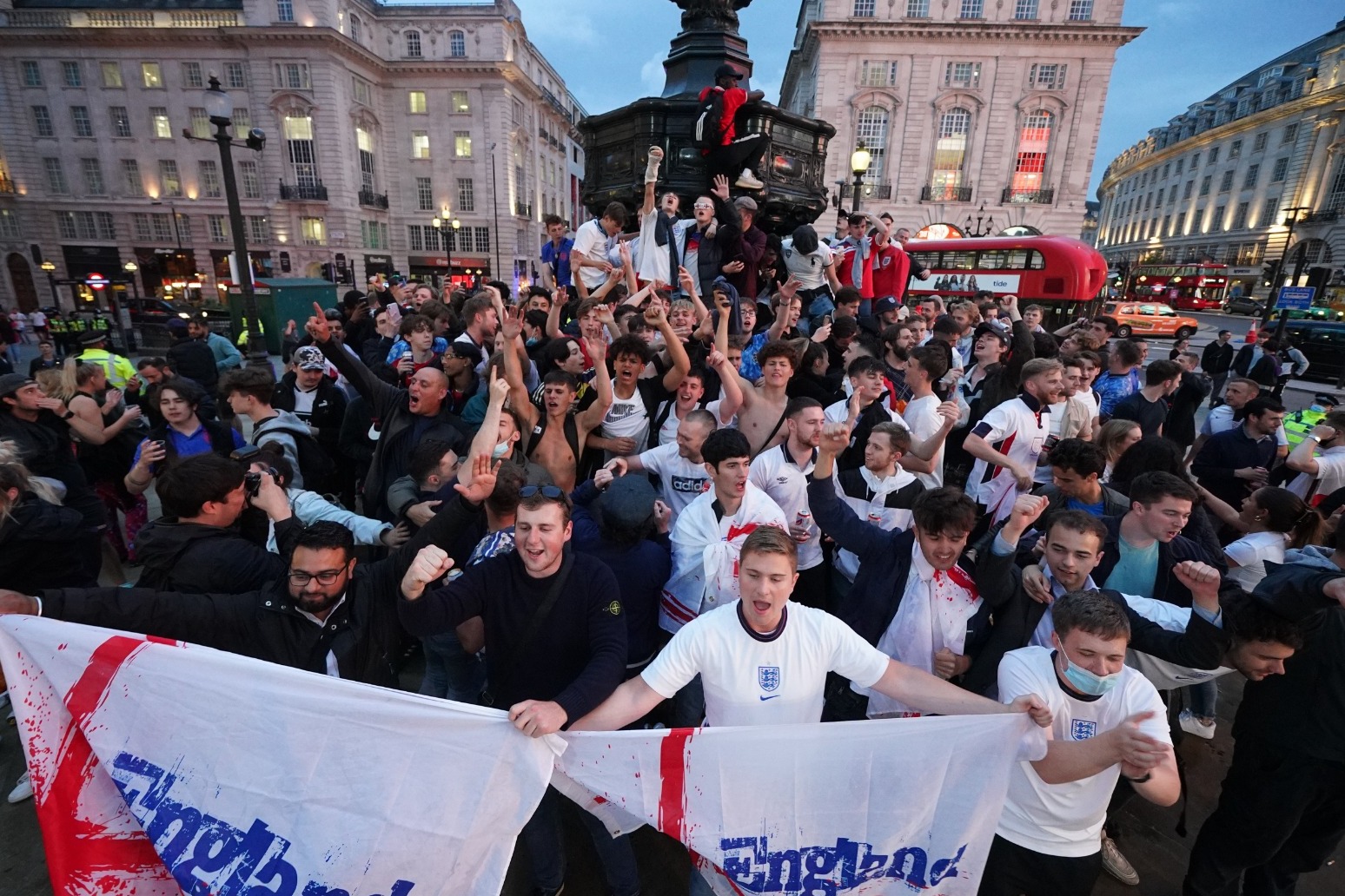 England fans being told NOT to travel to Rome 