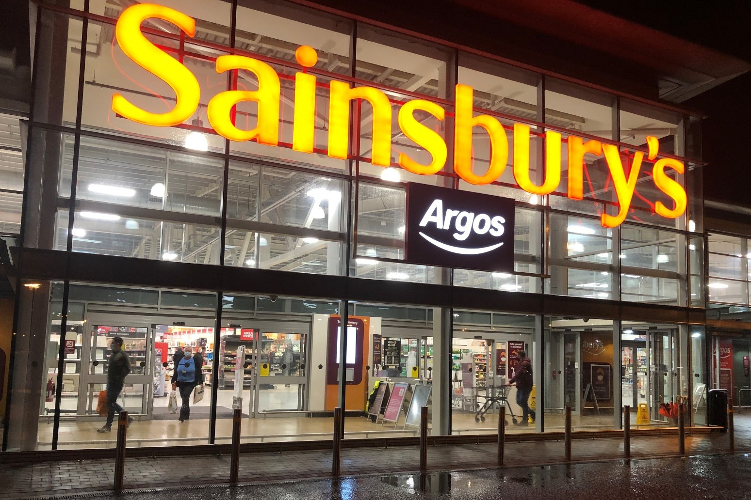 Sainsbury\'s to cut prices on popular products amid £50 million investment 