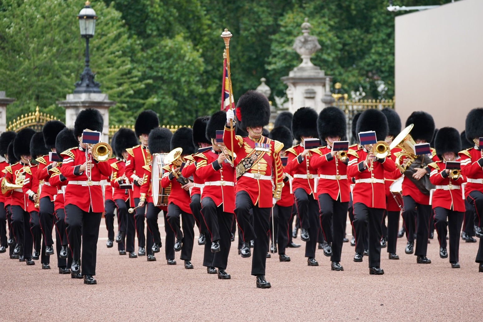 Changing the Guard ceremony returns to Buckingham Palace 