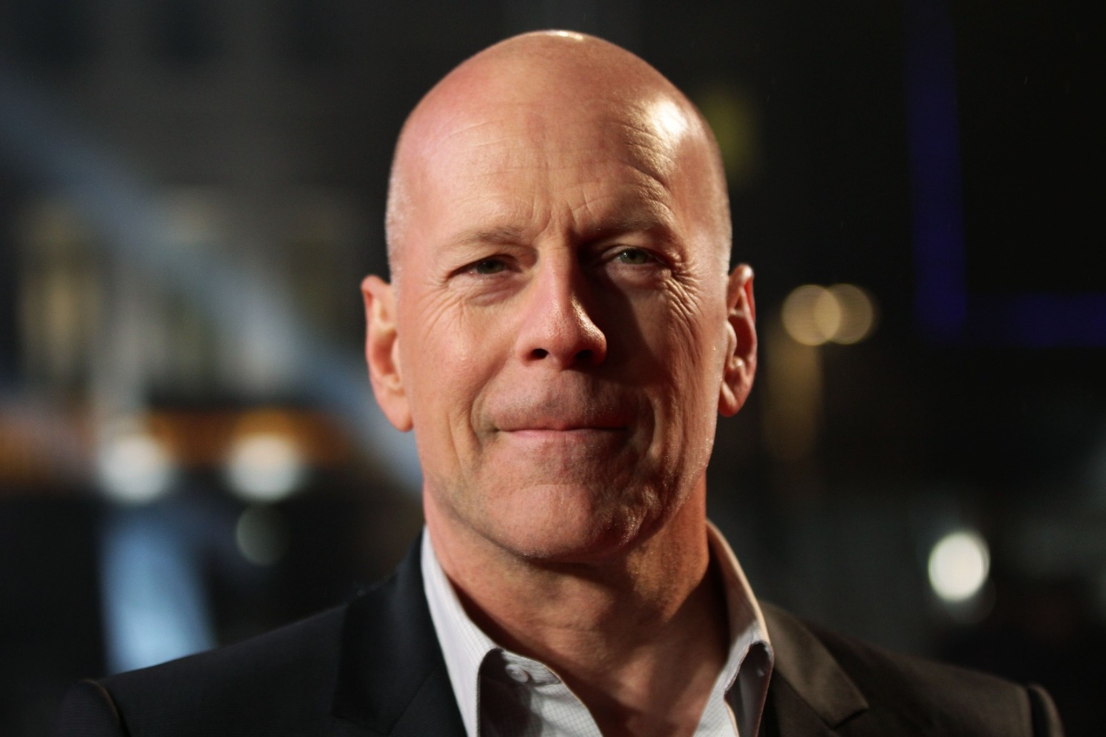Hollywood rallies around Bruce Willis following aphasia diagnosis 