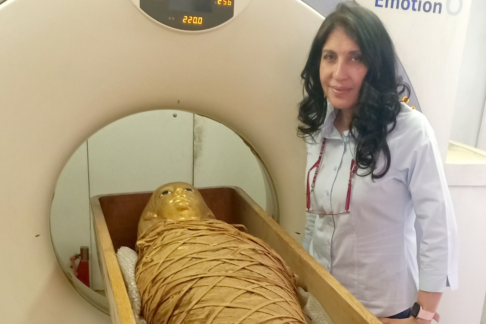 Perfectly wrapped ancient Egyptian mummy digitally unwrapped for first time thumbnail