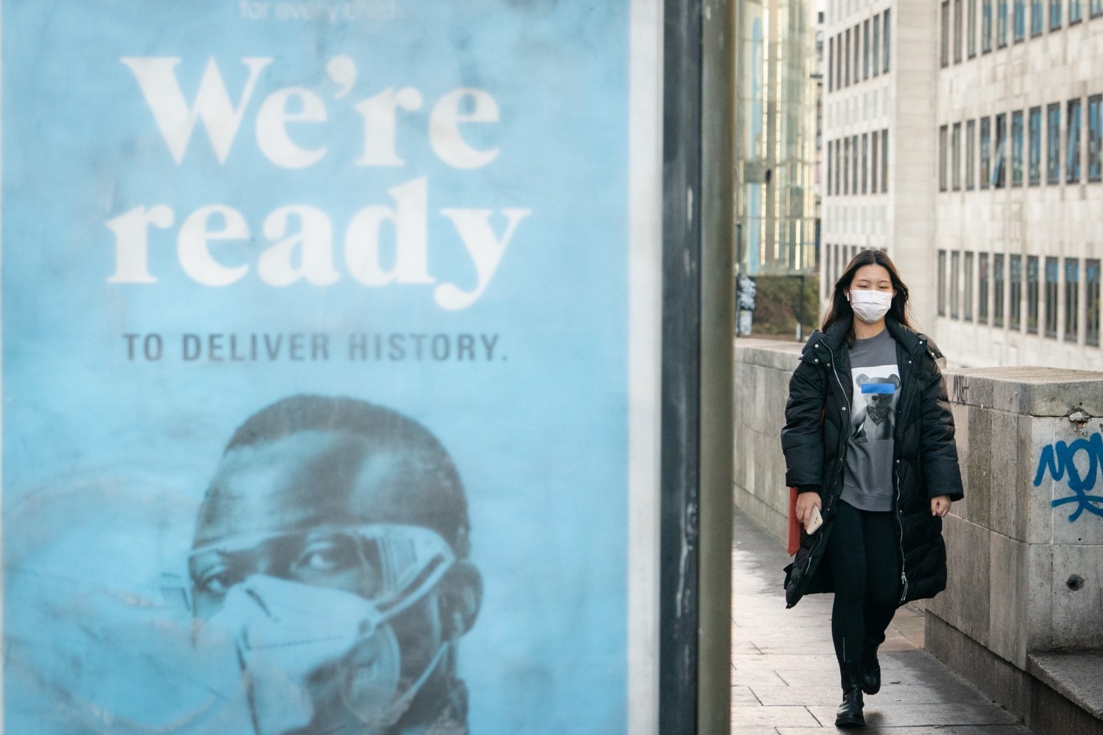 Shoppers at some supermarkets still asked to wear masks after obligation ends 