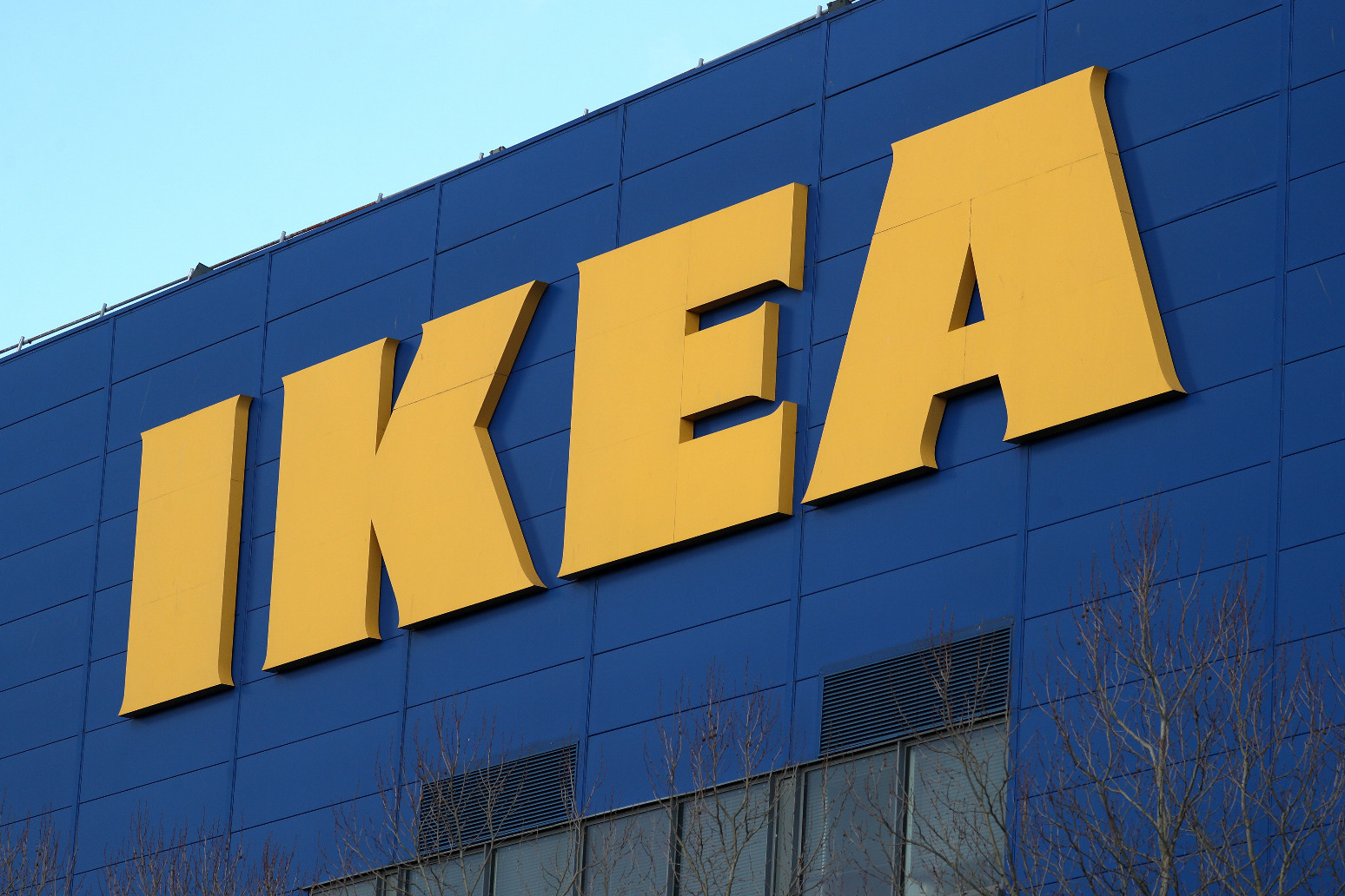 Ikea to shut north London store with 450 jobs affected 