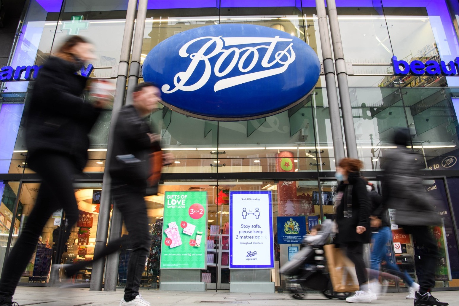 Boots owner WBA pulls 5bn sale of UK pharmacy chain
