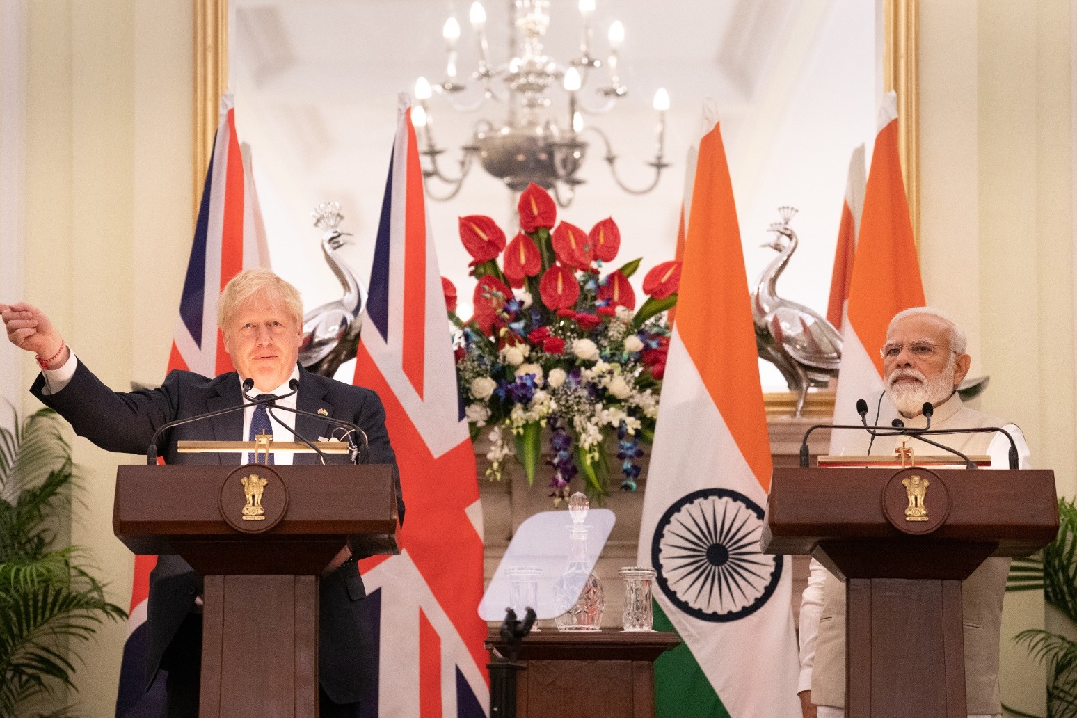 Johnson pushes Modi for faster progress on India free trade deal 