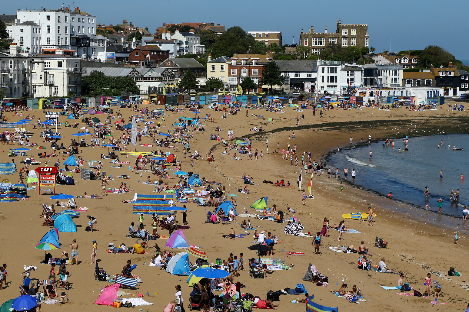 UK to be hotter than Ibiza later this week 