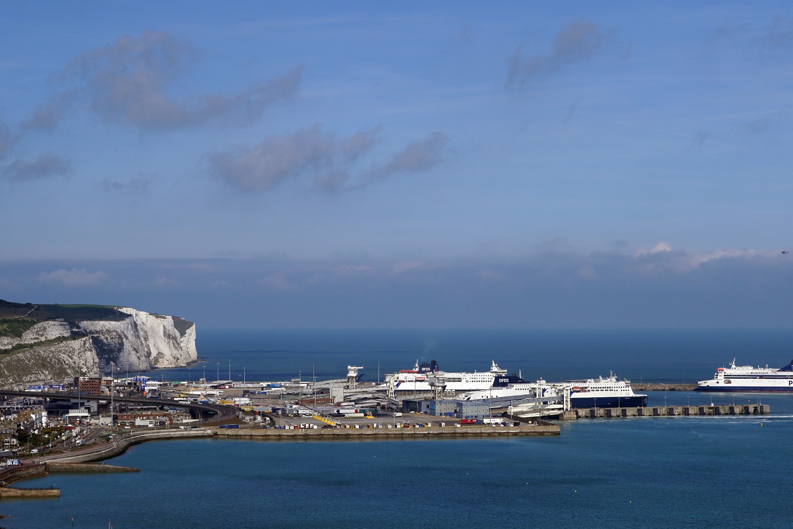Dover MP calls for more border posts as plan for new customs centre is ditched 