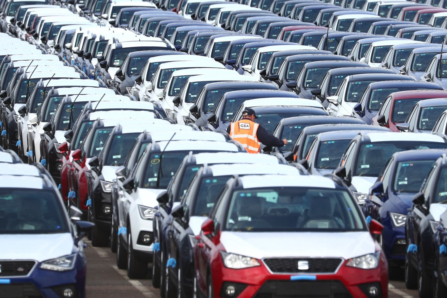 Annual car sales forecast lowered by 9% amid semiconductor shortage 