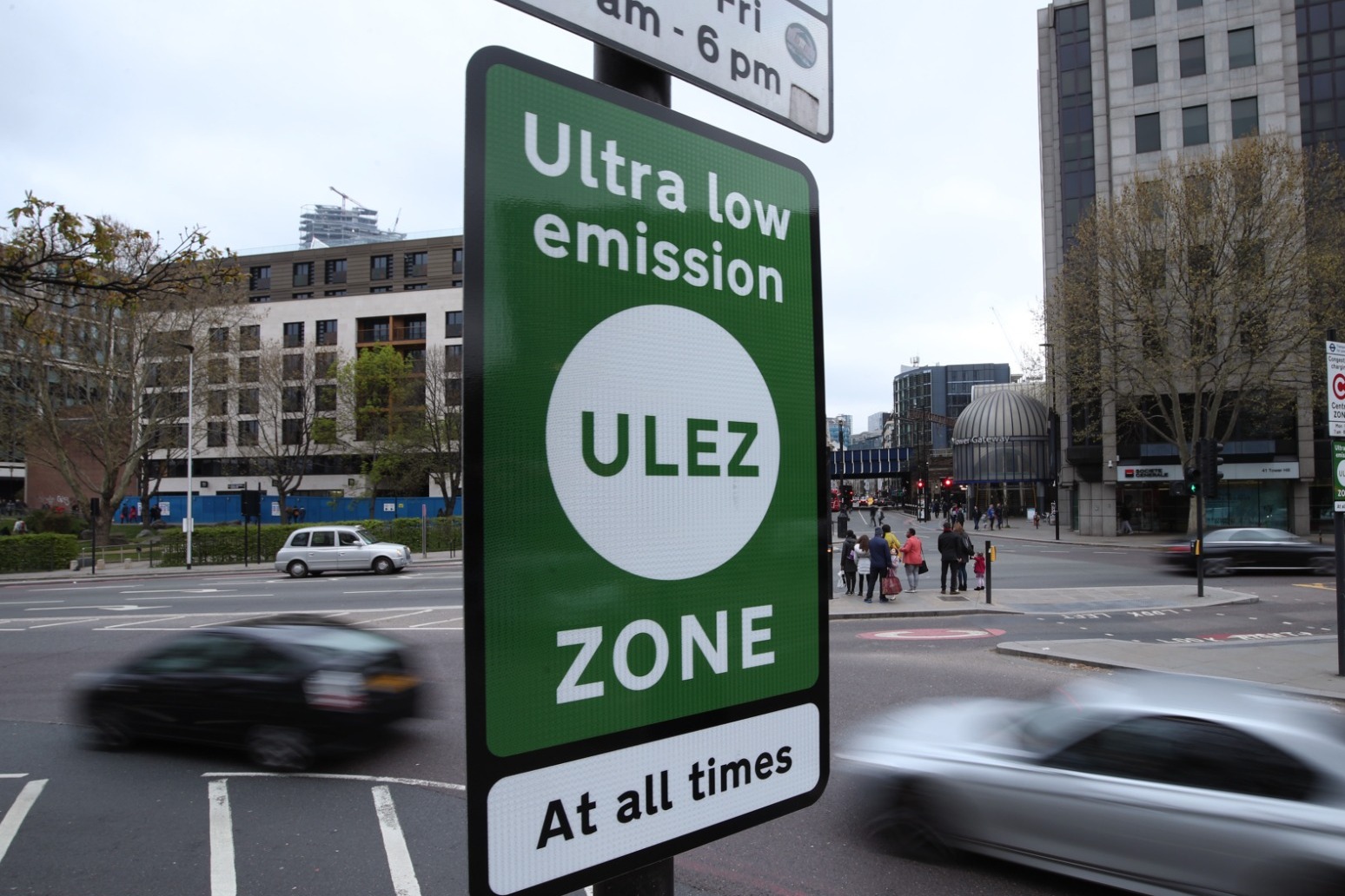 Mayor waging ‘war on poisonous air’ with plan to expand Ultra Low Emission Zone 
